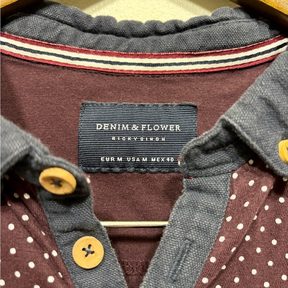 Denim & Flower Polka Dot 1/4 Button Collared Short Sleeve Shirt Top Burgundy - Picture 6 of 8